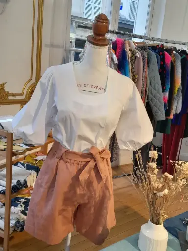Blouse bouffante